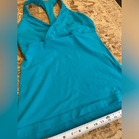Lululemon aqua blue tank size 8 - Picture 3 of 9